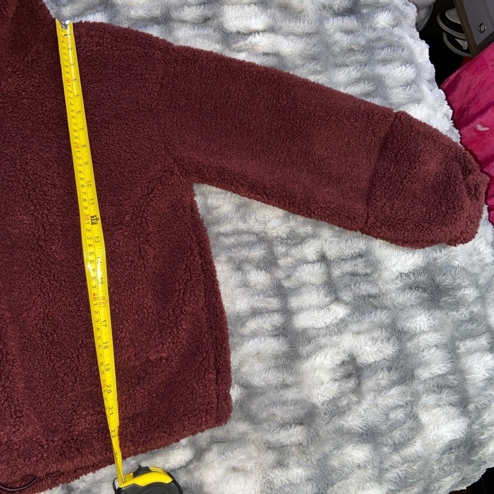 Lululemon Cinchable fleece zip up size 8 red merlot - Picture 10 of 15
